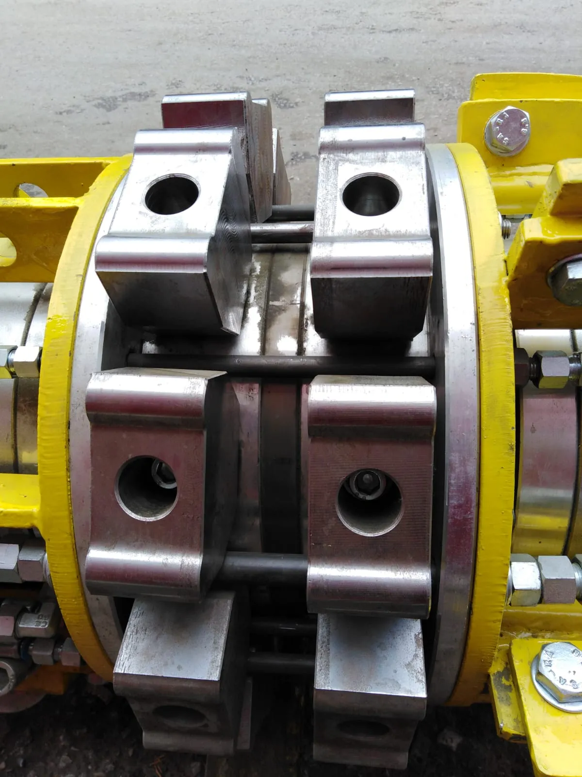 Pneumatic İç Kelepçe